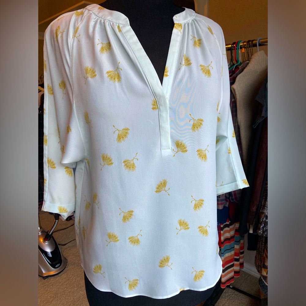 Joie, light mint vneck top with gold print, size XS, slightly sheer